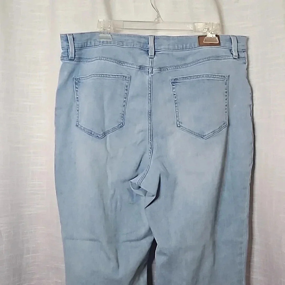 LANDS END JEANS - Picture 4 of 7